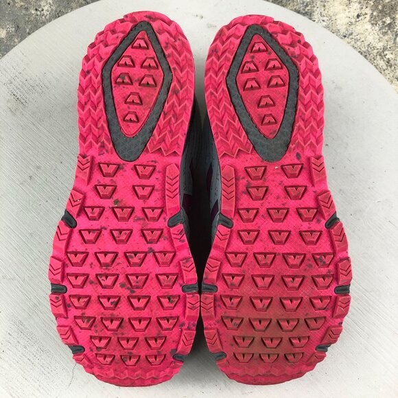 New Balance Women's Size 7B Grey Blue Nitrel V1 Trail Running Sneakers WTNTRRL1 - Picture 11 of 16